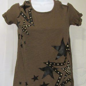 Rock & Republic Cold Shoulder Studded Top
